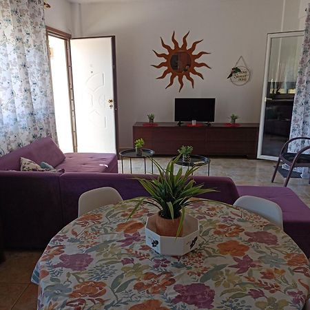 Blue Moon Accommodation Nea Michaniona Extérieur photo