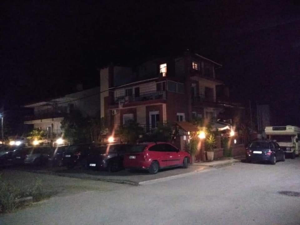 Blue Moon Accommodation Nea Michaniona Extérieur photo