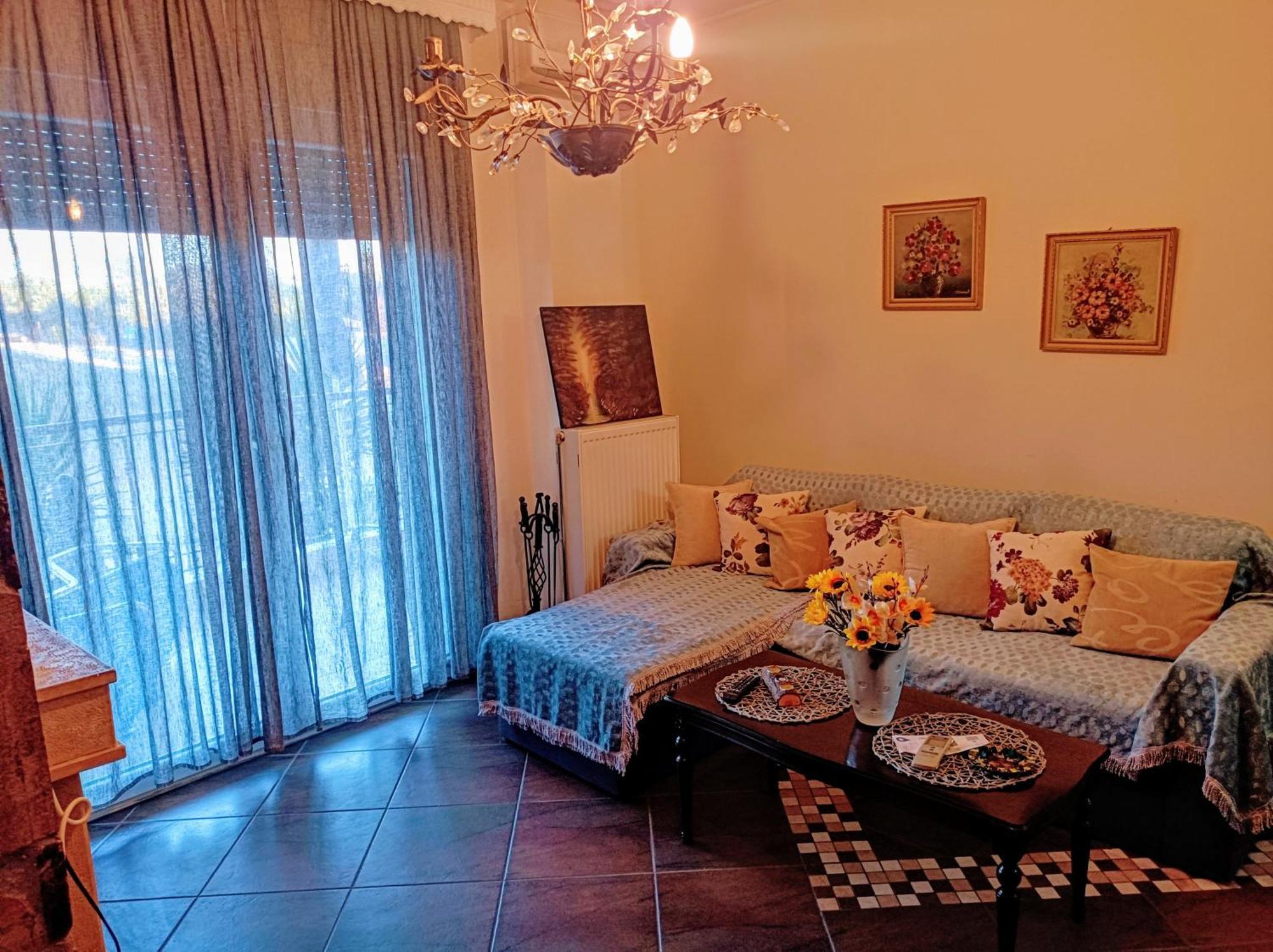 Blue Moon Accommodation Nea Michaniona Chambre photo
